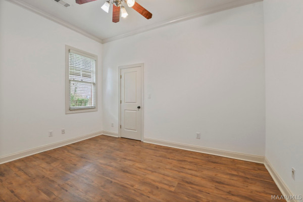 8613 Lillian Place