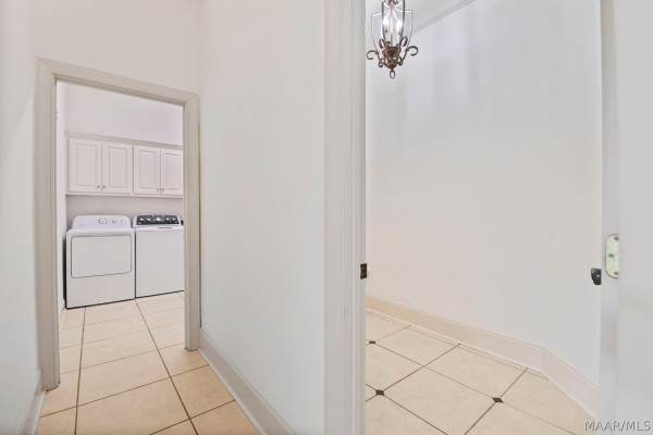 8613 Lillian Place