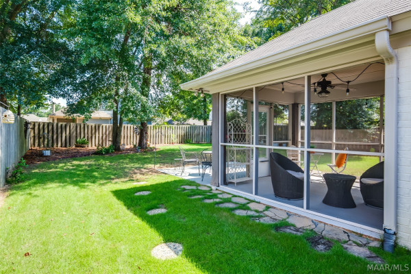 9155 CRESCENT LODGE Circle