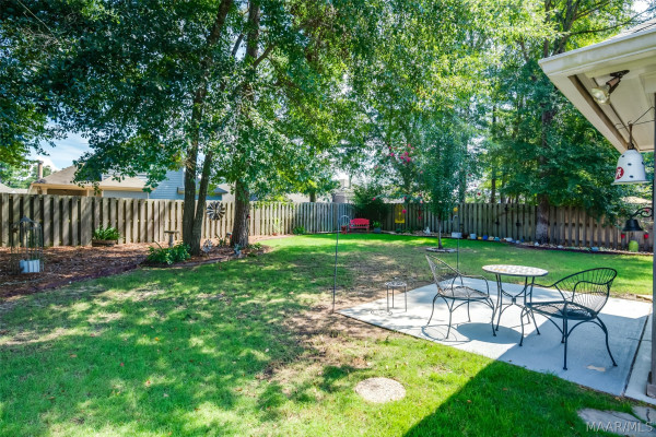 9155 CRESCENT LODGE Circle