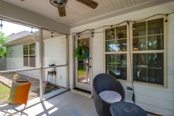 9155 CRESCENT LODGE Circle