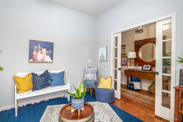 9155 CRESCENT LODGE Circle