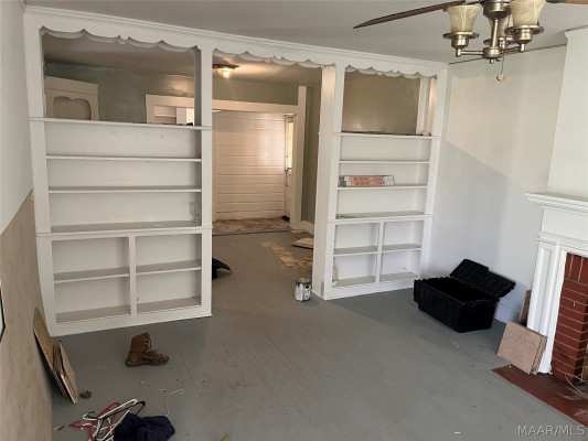 305 Federal Drive