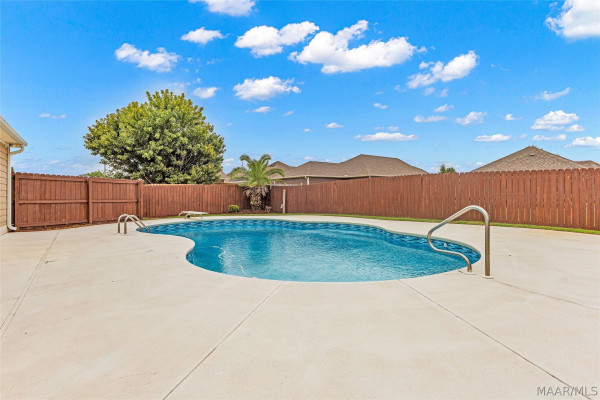 1890 PENDLEBROOKE Drive
