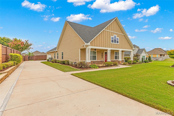 1890 PENDLEBROOKE Drive