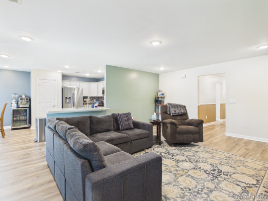 375 Kohn Drive