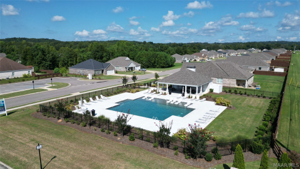 375 Kohn Drive