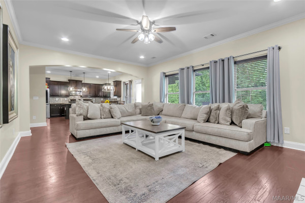 5868 Blevins Circle