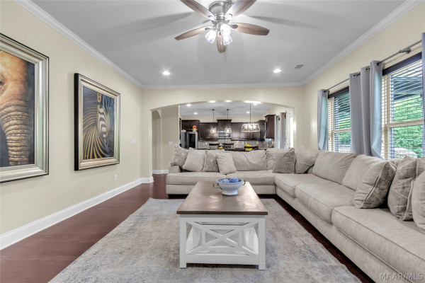 5868 Blevins Circle