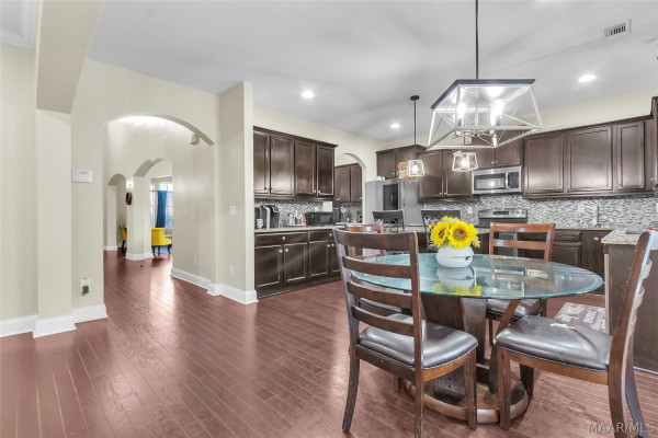 5868 Blevins Circle