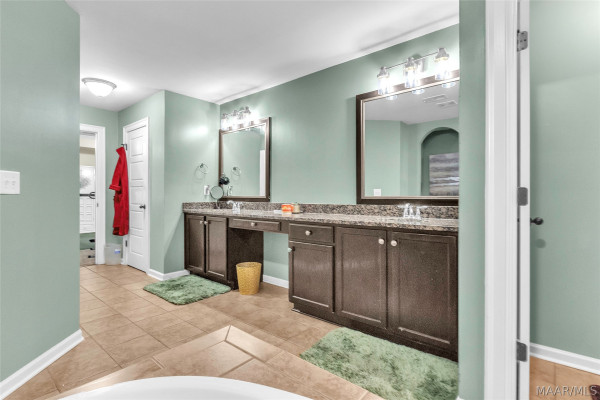 5868 Blevins Circle
