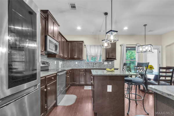 5868 Blevins Circle