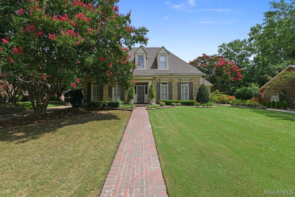 2147 VAUGHN Lane