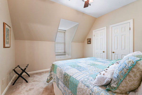 2147 VAUGHN Lane