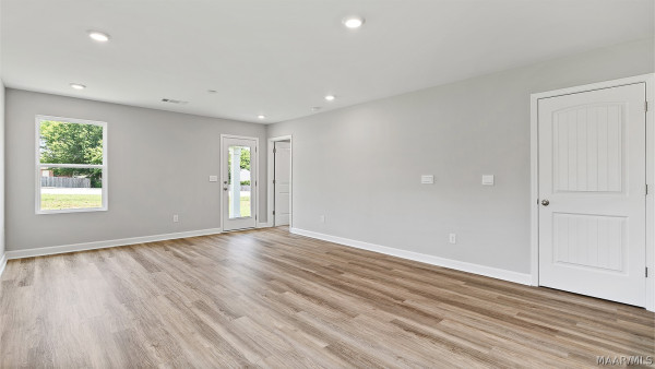3135 Leo Lane