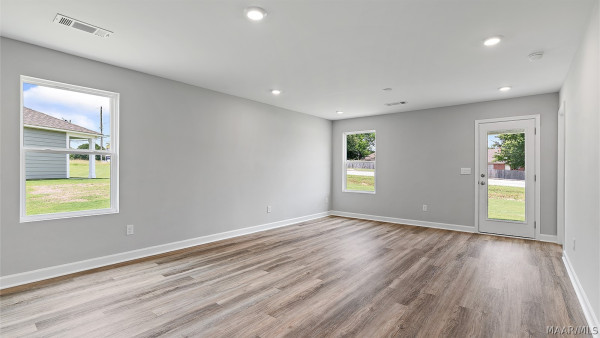 3135 Leo Lane