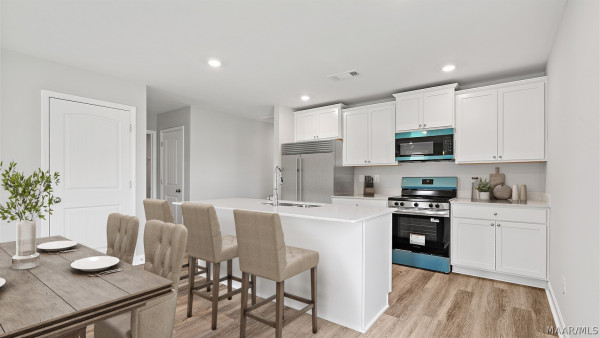 3135 Leo Lane