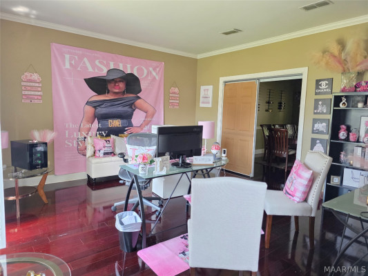 6421 Alred Court