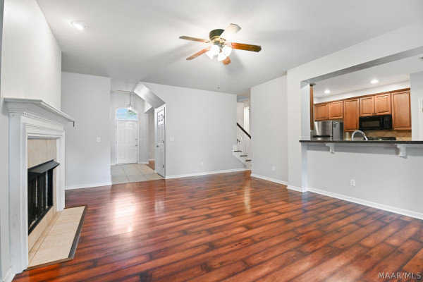 8813 Lillington Circle
