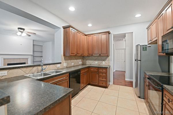 8813 Lillington Circle