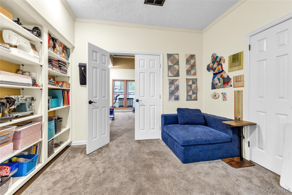 1400 MIDLANE Court