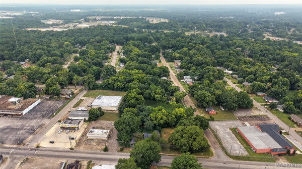 2933 Lower Wetumpka Road