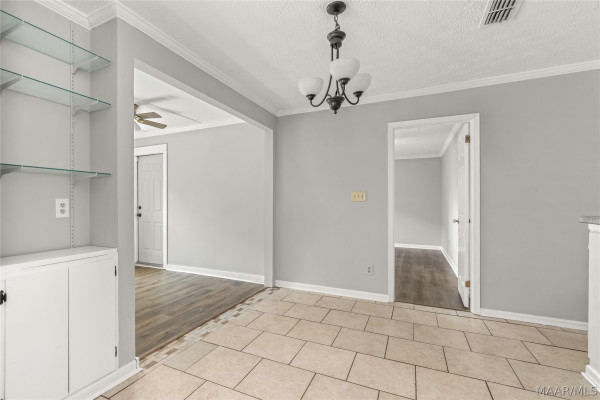 6016 CAMELOT Court