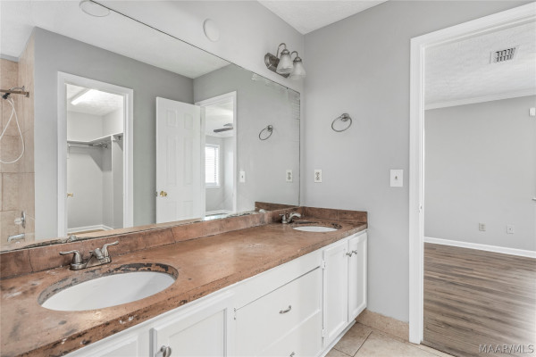 6016 CAMELOT Court