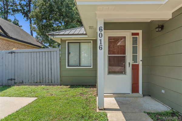 6016 CAMELOT Court