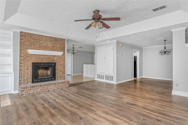 6016 CAMELOT Court