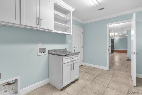 3123 Hathaway Place