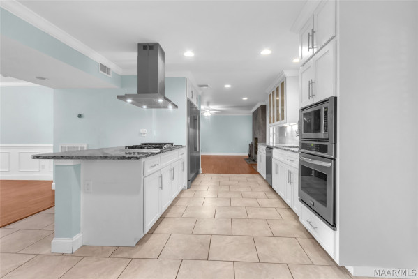3123 Hathaway Place