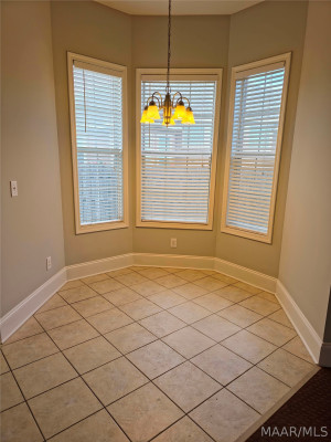 8512 PIPIT Court