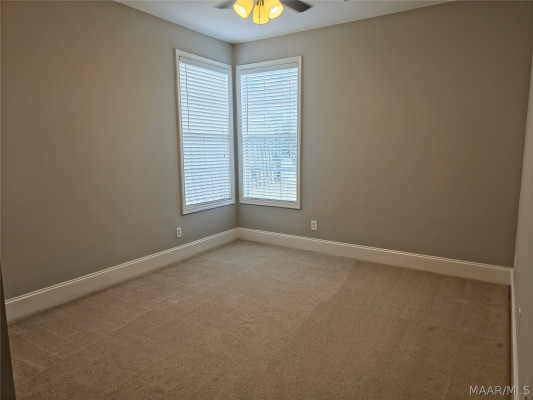 8512 PIPIT Court