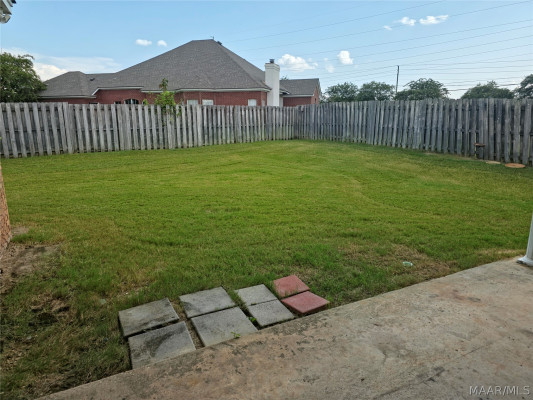 8512 PIPIT Court
