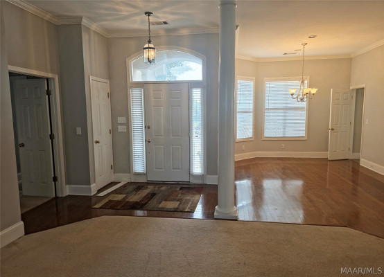 8512 PIPIT Court