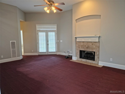 8512 PIPIT Court
