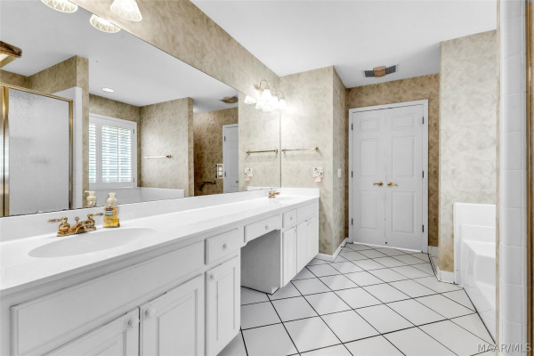 8187 ANSLEY Trace