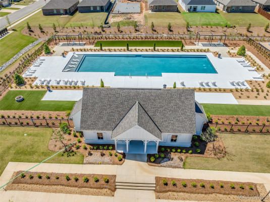 168 Rochelle Way