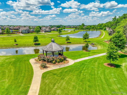 960 Cavalier Drive
