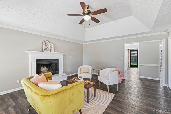 1835 Sanford Drive
