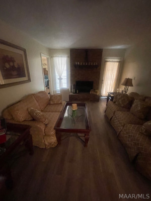 720 Southlawn Drive