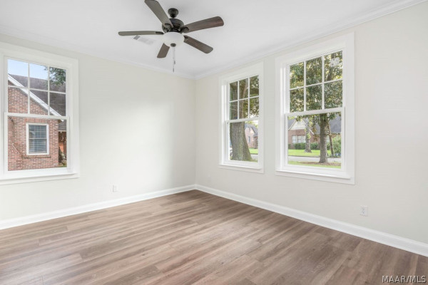3135 Lexington Road