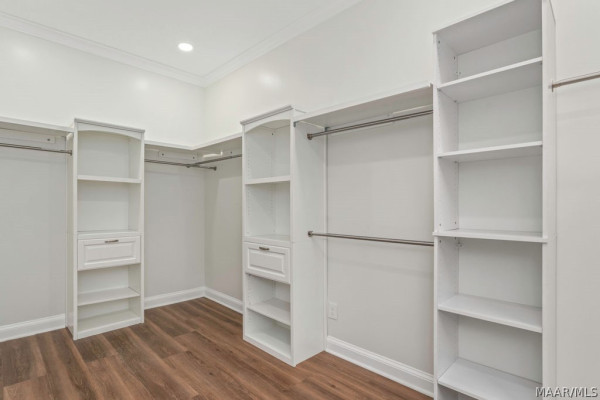 3135 Lexington Road