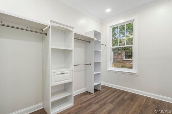 3135 Lexington Road