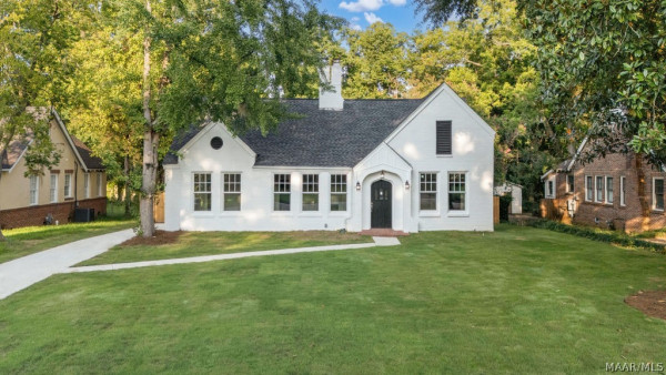3135 Lexington Road