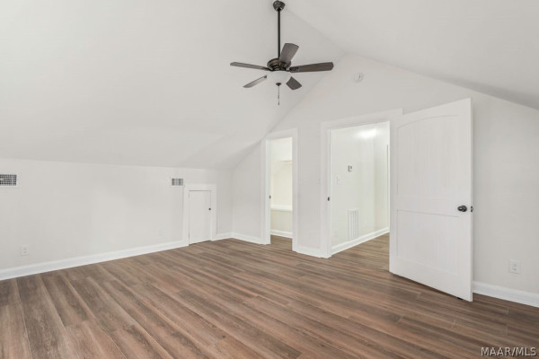 3135 Lexington Road
