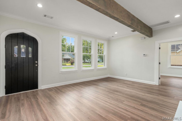 3135 Lexington Road
