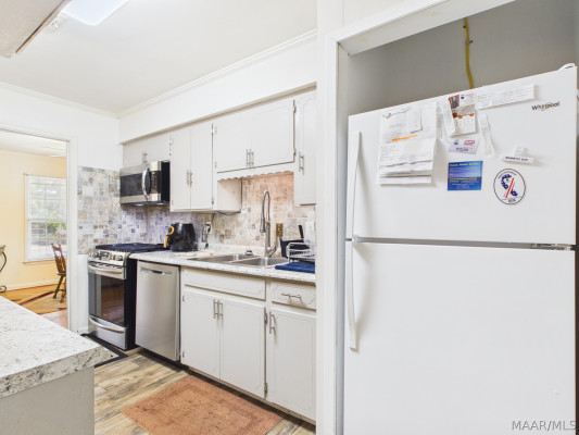 3796 Royal Crest Drive