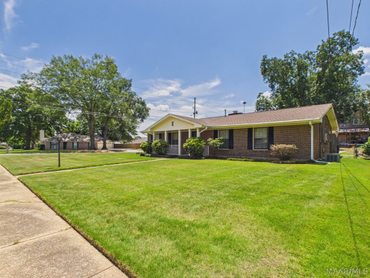 3796 Royal Crest Drive